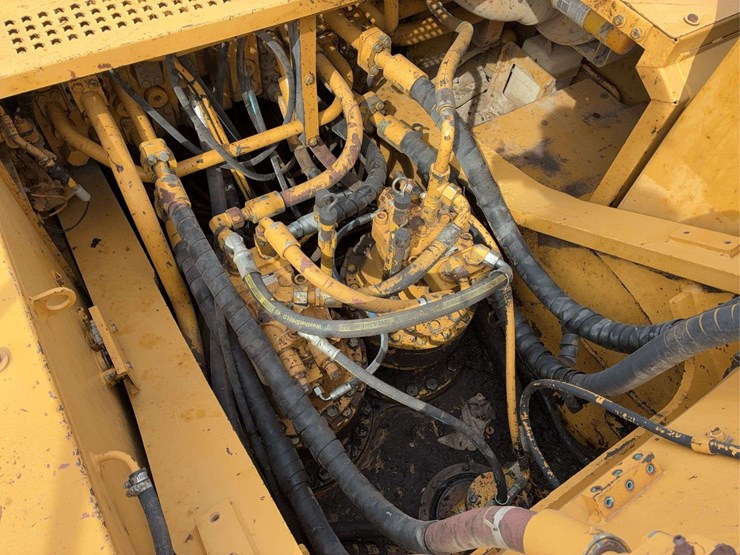 caterpillar-345b-image-17