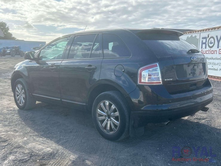 2010-ford-edge-image-4