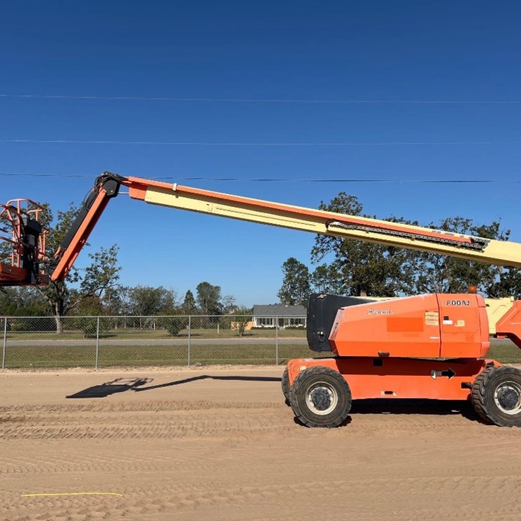 2005 JLG 800AJ