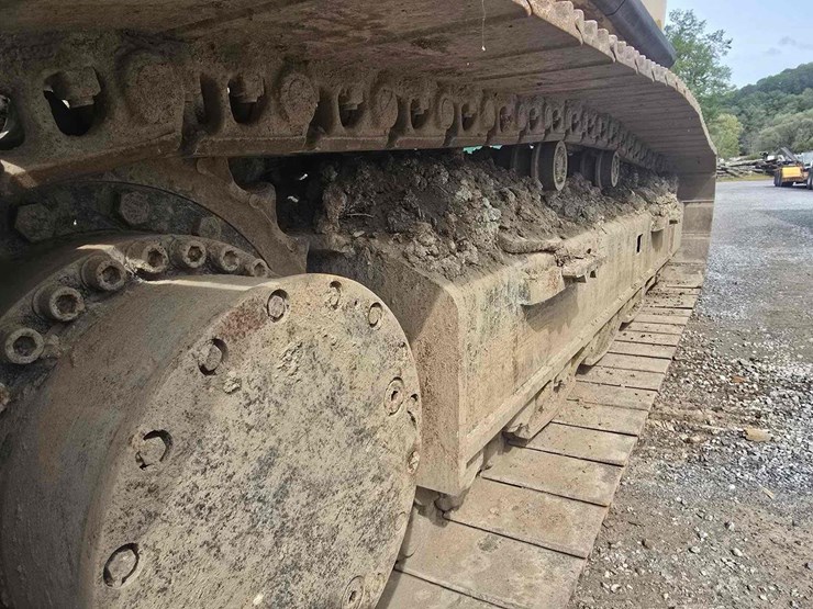 caterpillar-336fl-image-9
