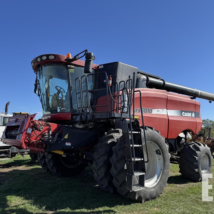2004 CASE IH 8010