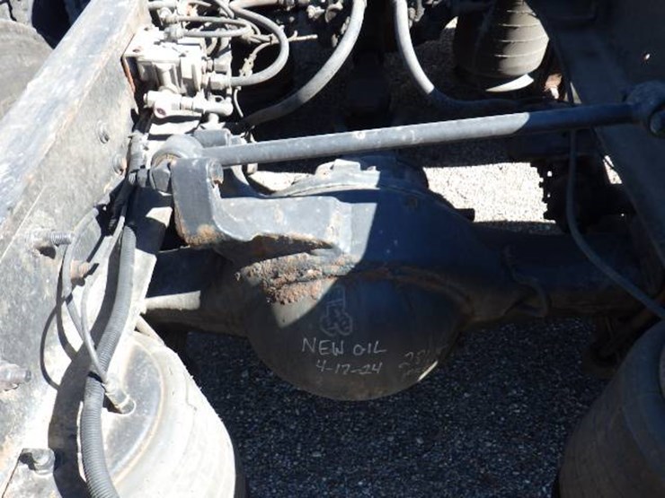 international-9200-image-8