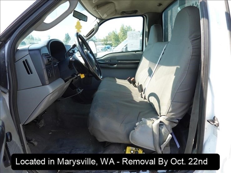 2005-ford-f450-image-13