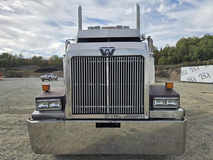 western-star-4964ex-image-8