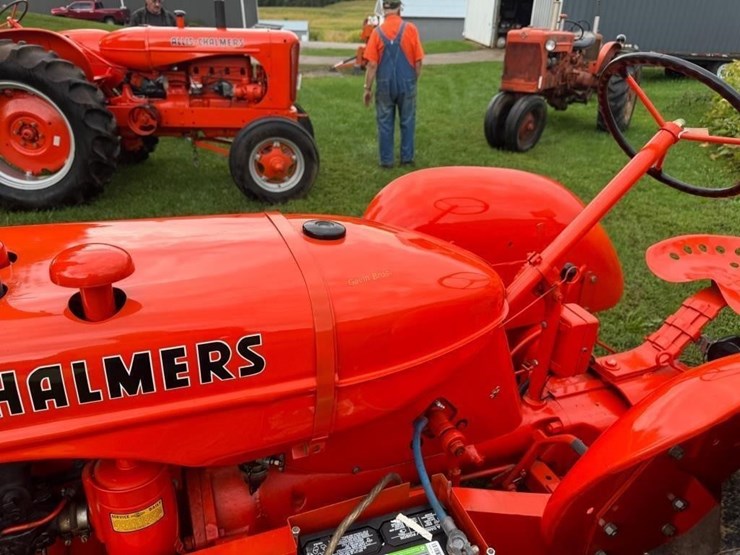 1949-allis-chalmers-ib-tractor-image-10