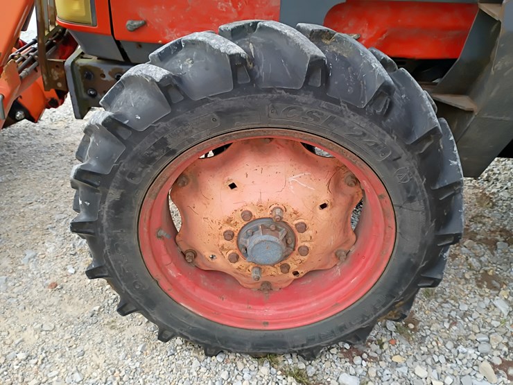 2004-kioti-dk65c-image-73