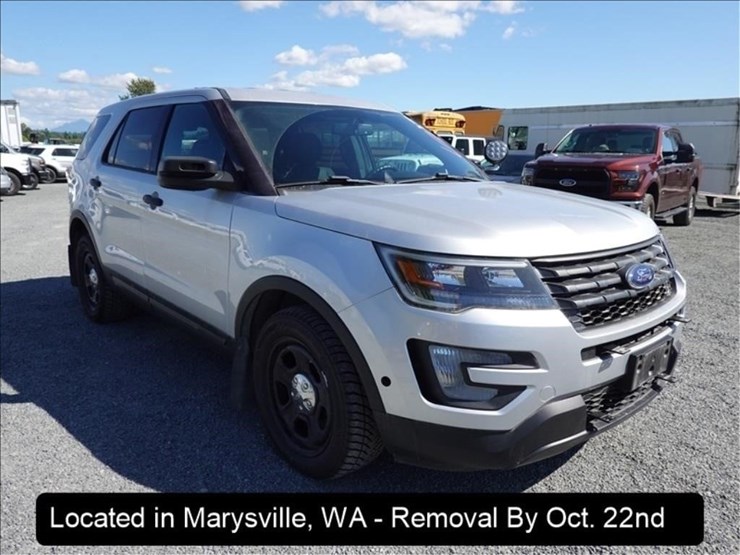 2018-ford-explorer-image-15