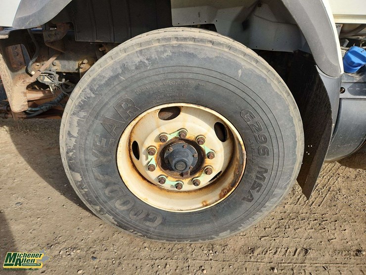 2016-international-workstar-7400-image-39