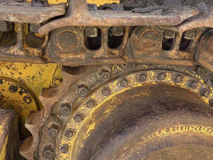 komatsu-d65ex-12-image-39