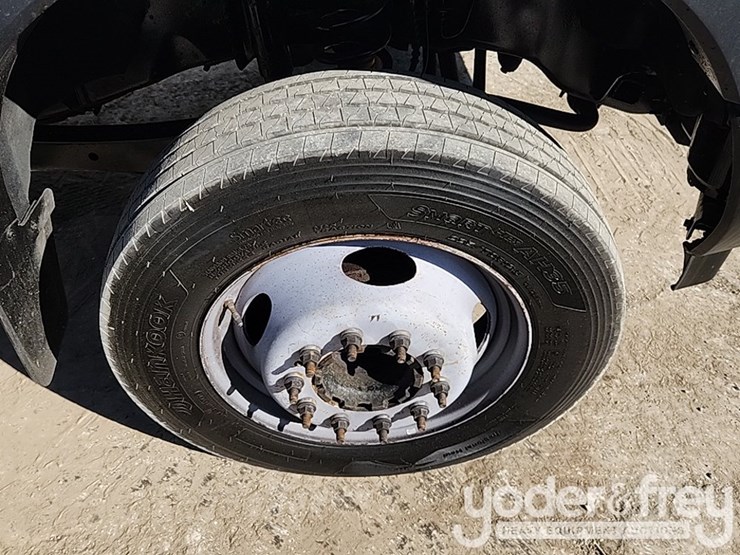 2019-ford-f450-image-9