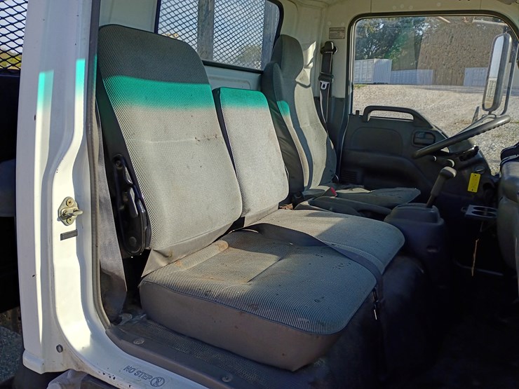 2000-gmc-w3500-image-36