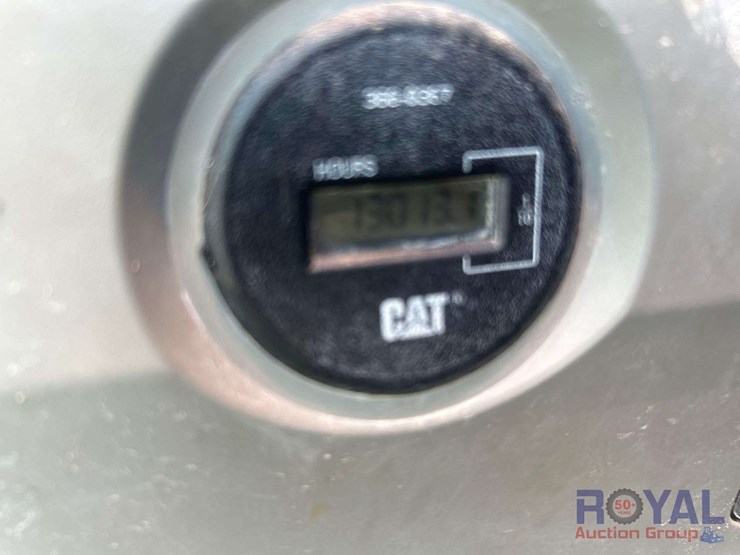 2016-caterpillar-349fl-image-12