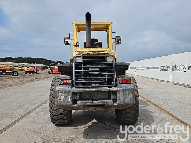 2005-komatsu-wa200-5-image-23
