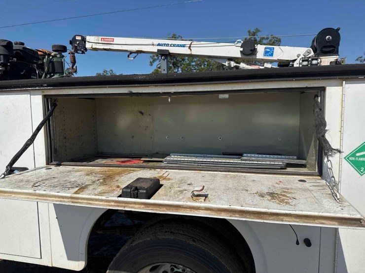 2019-dodge-ram-5500-image-22