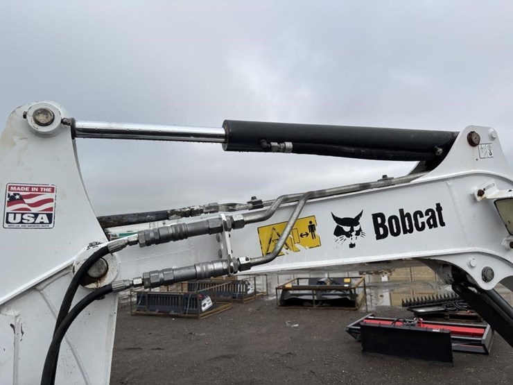 2019-bobcat-e32i-image-18
