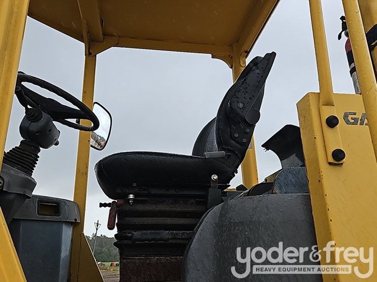 2005-komatsu-wa200-5-image-26