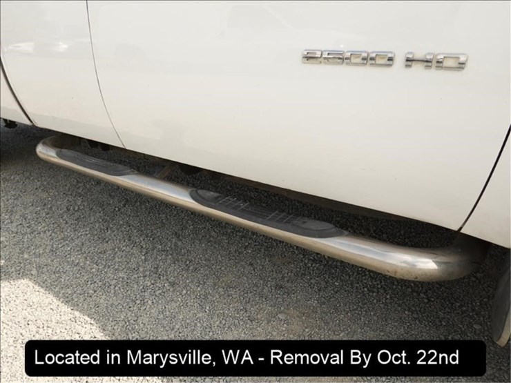 2011-gmc-2500-image-21