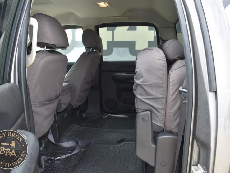2007-gmc-sierra-2500-image-38