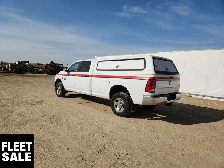 2013-ram-2500-slt-image-3