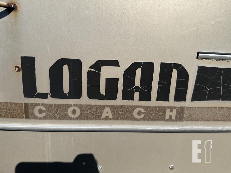 logan-2-horse-trailer-image-22