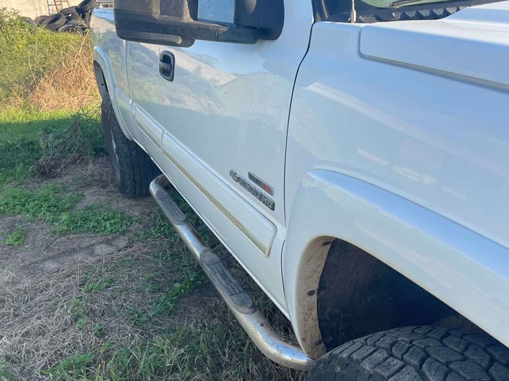 2003-chevrolet-2500-image-6