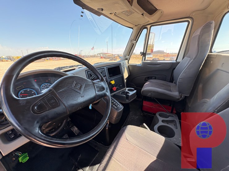 2018-international-transtar-8600-image-5