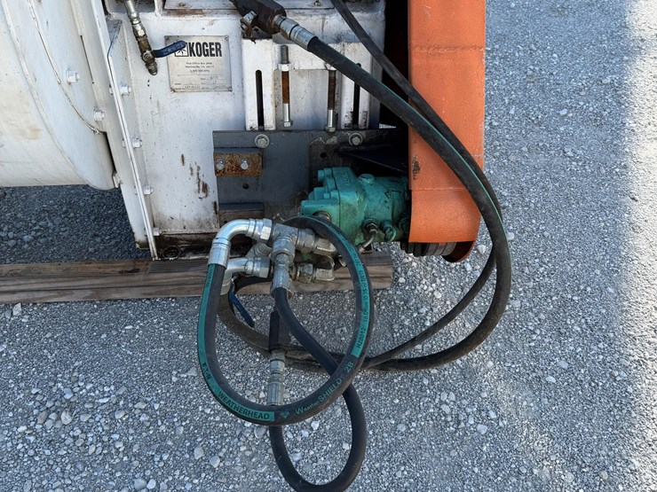 #146-•-2013-doosan-portable-air-compressor-image-71