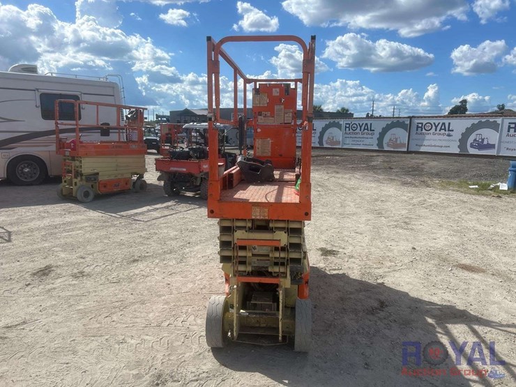 2018-jlg-2632es-image-10
