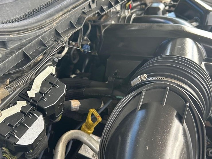 2019-ford-f350-xl-image-47