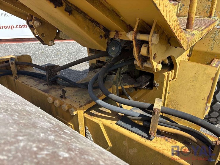 1999-caterpillar-cs-433c-image-27