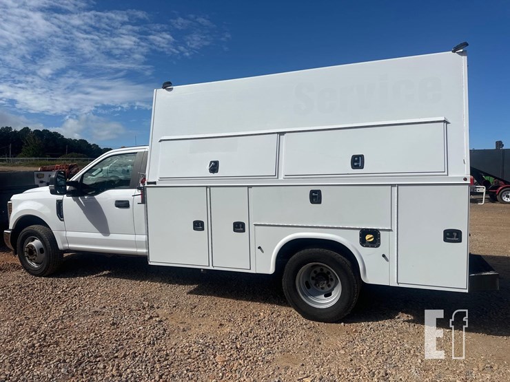 2018-ford-f350-xl-image-6