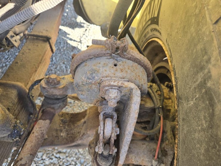2004-caterpillar-3126-image-39