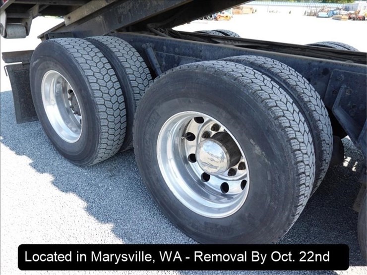 2003-western-star-4900sa-image-2
