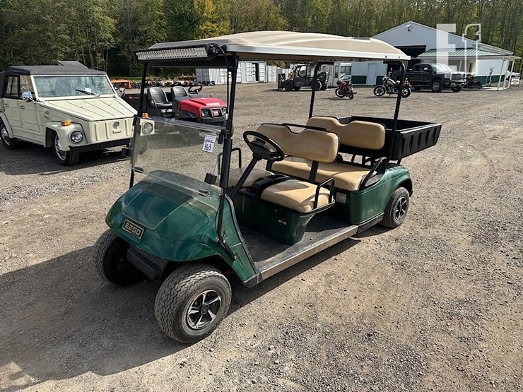 e-z-go-4-seater-electric-golf-cart-163-image-1