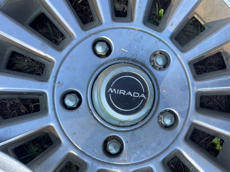 #5092-•-vintage-hub-caps-image-7