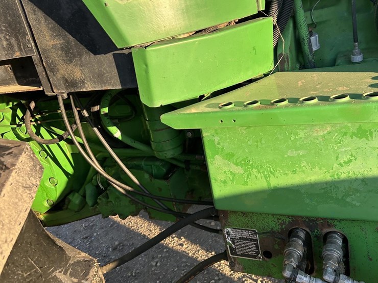 1982-john-deere-4440-image-28