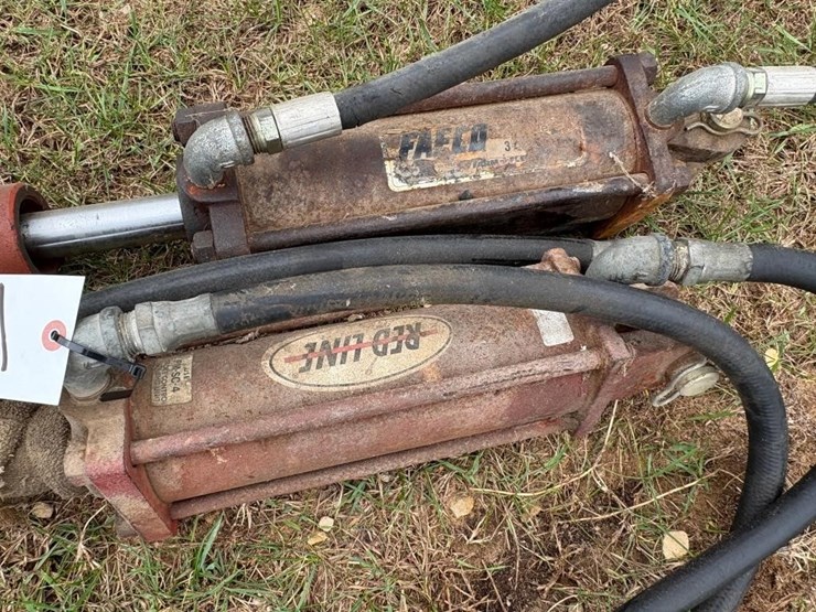(2)-hydraulic-rams-image-2