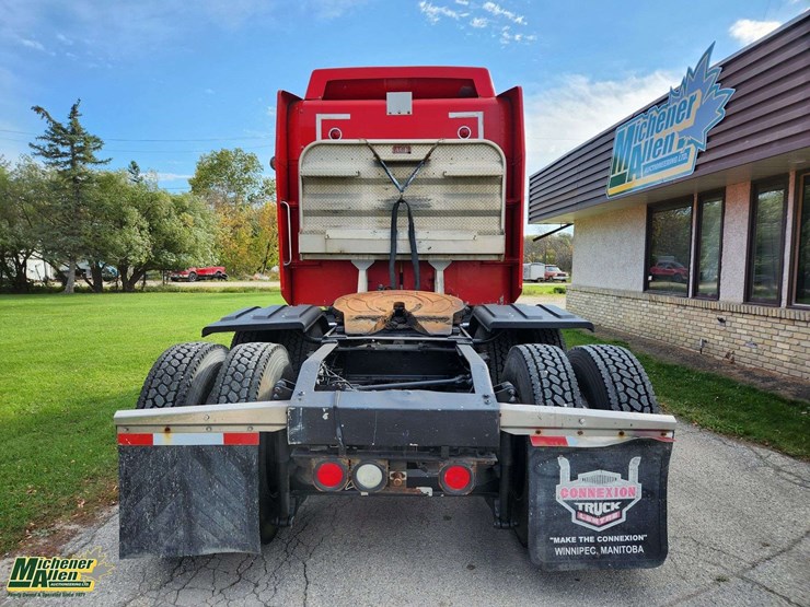 2004-peterbilt-379-image-7