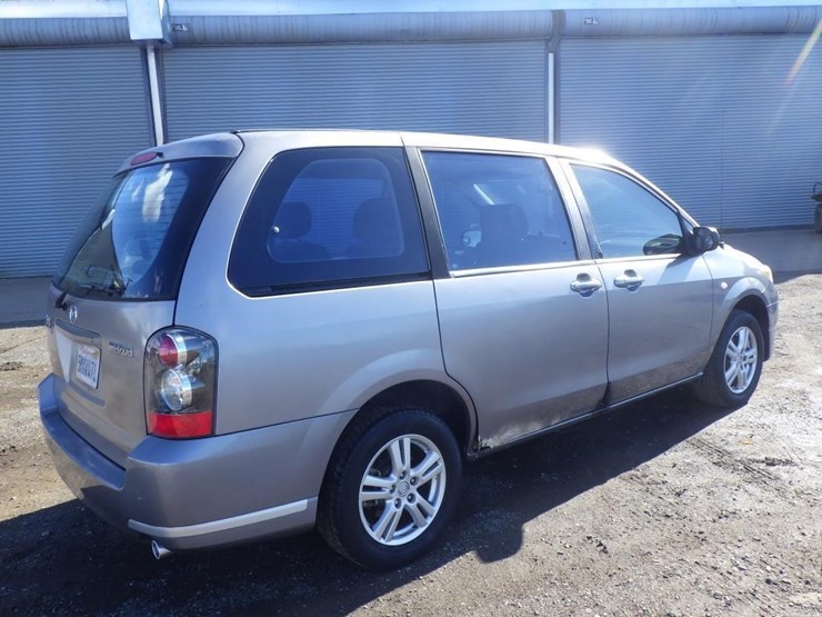 2005-mazda-mpv-image-3