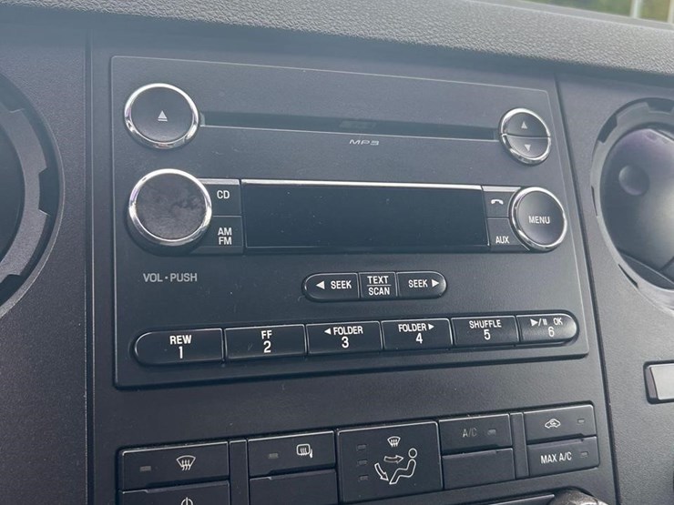 2015-ford-f350-sd-image-41