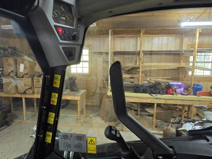 2021-jcb-270t-image-19