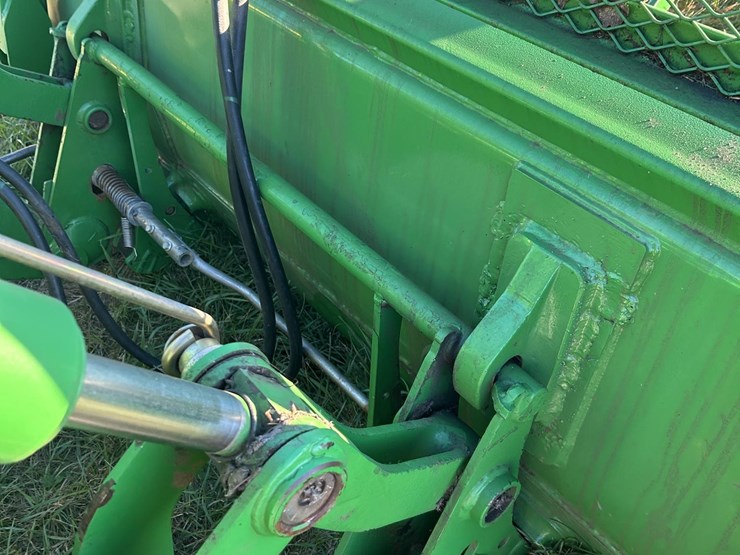 john-deere-6175r-image-44