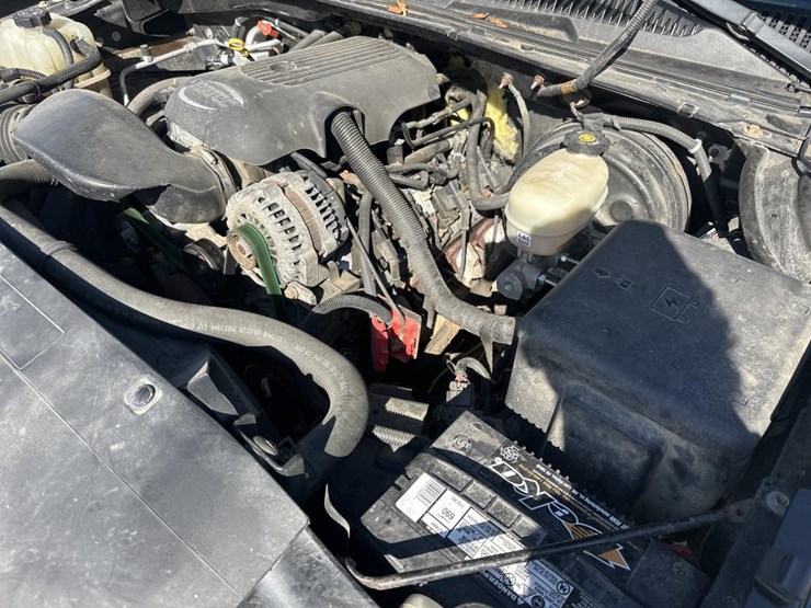 2005-chevrolet-silverado-1500-image-38