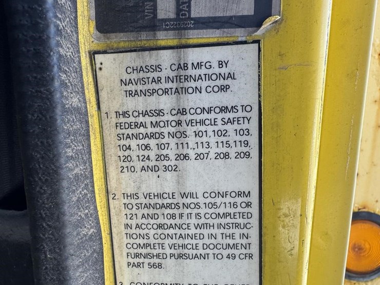 1998-international-4700-image-10