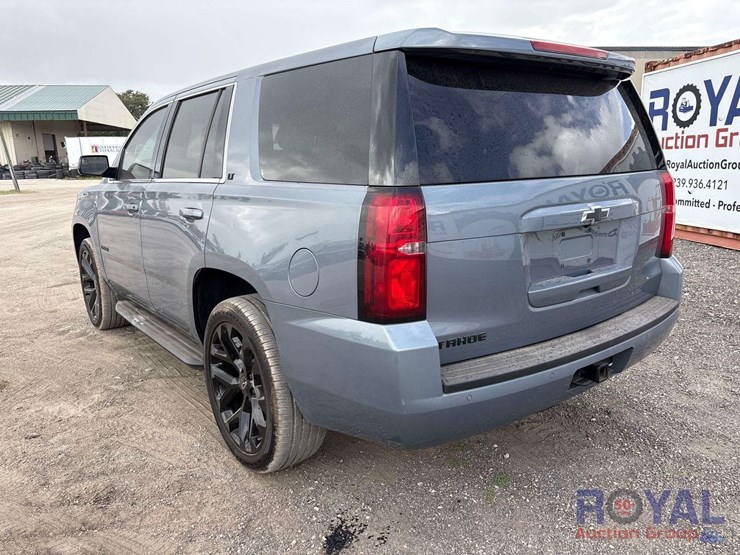 2016-chevrolet-tahoe-image-4