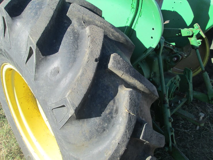 john-deere-1530-image-5