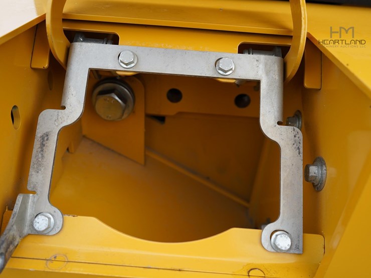 2024-deere-544-image-26