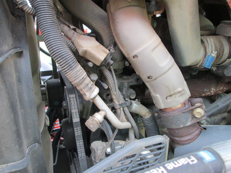 2020-kubota-la1154-image-24