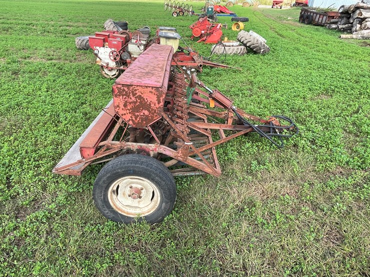 #5010-•-mccormick-10'-grain-drill-image-2
