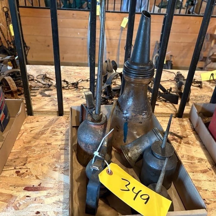 Oilers & oil bottle